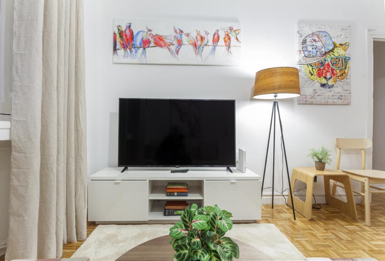 Latina En Madrid Appartement Buitenkant foto
