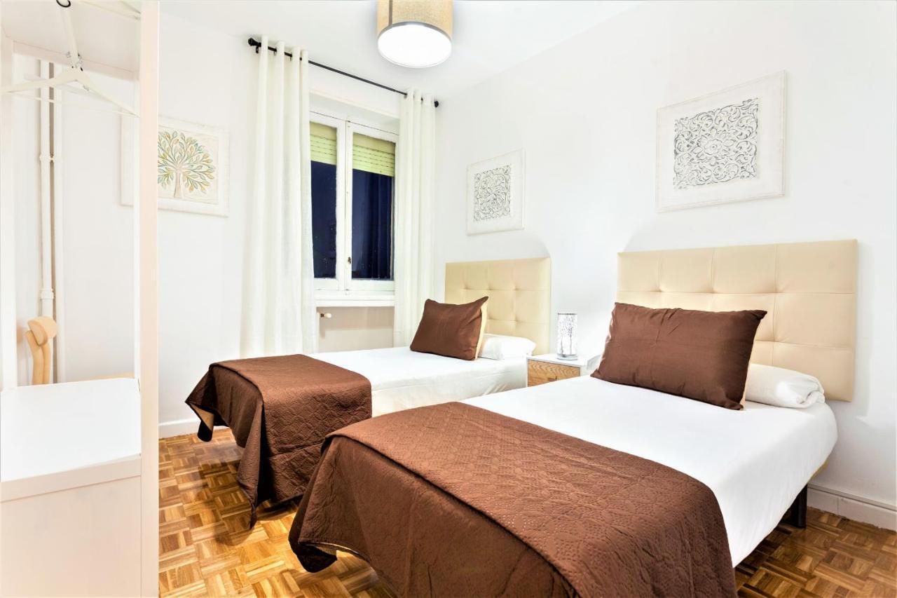 Latina En Madrid Appartement Buitenkant foto