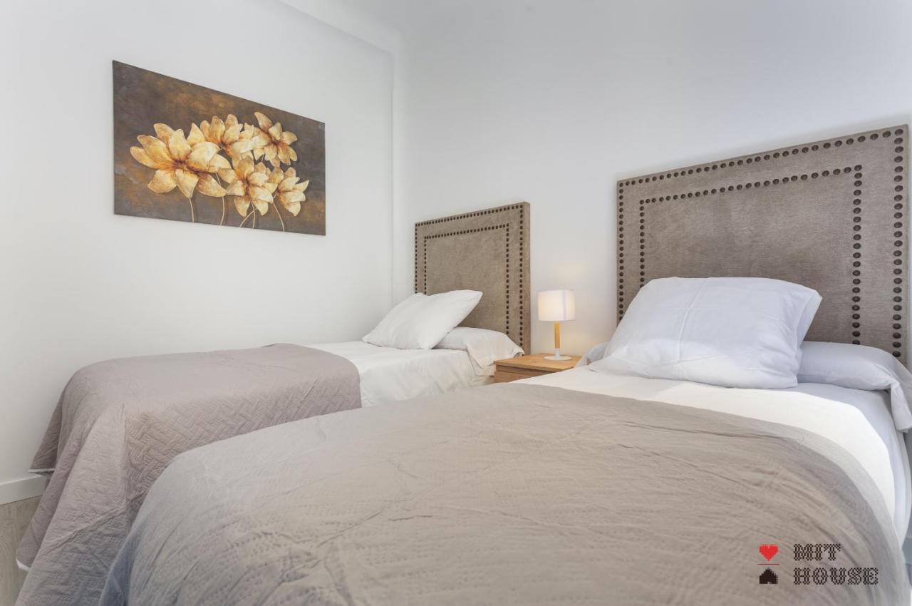 Latina En Madrid Appartement Buitenkant foto